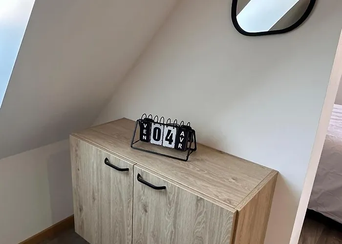 Le 9 De Fer Апартаменты *